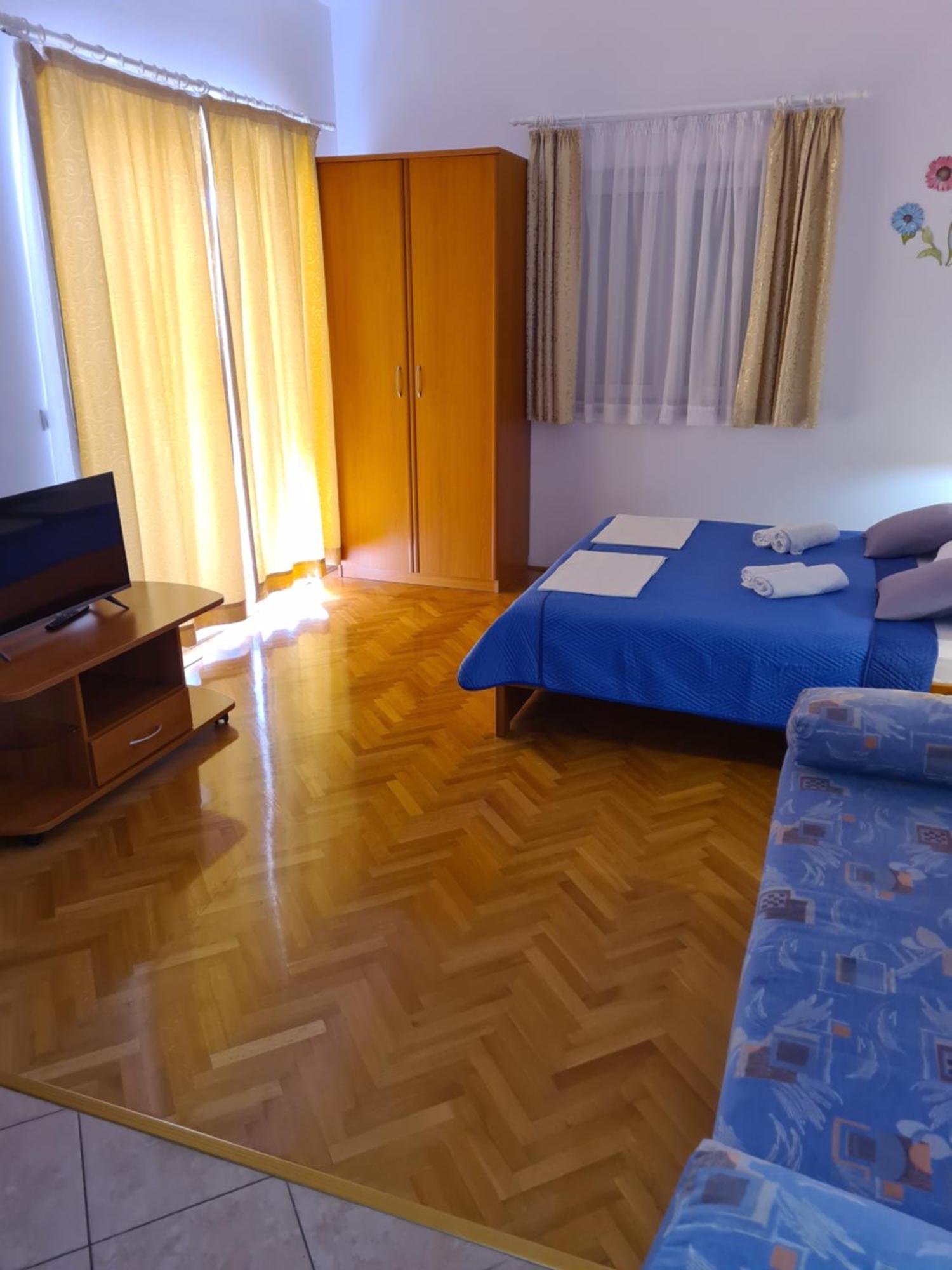 Apartmani Katarina Makarska Exterior foto